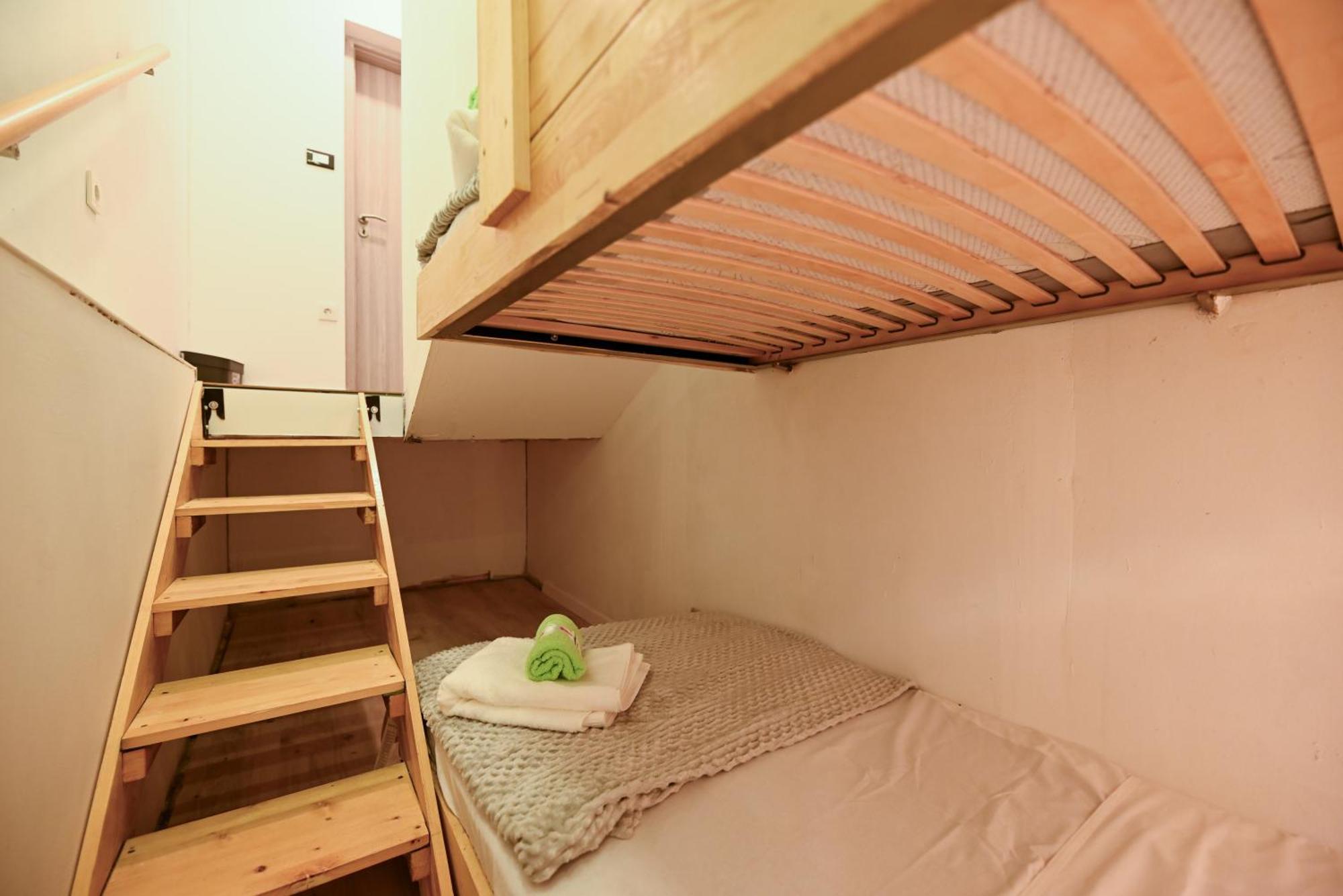 New,Close To The Beach Apartment With Domestic Olive Oil And Wine Trogir Zewnętrze zdjęcie